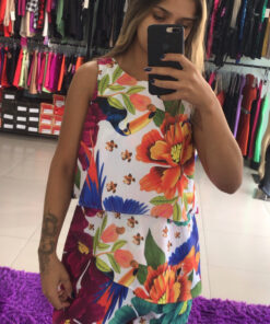 Macaquinho encanto babado