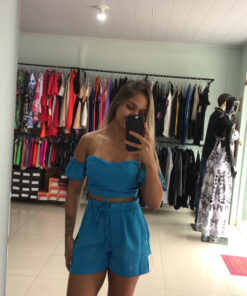 Conjunto alfaiataria croped ciganinha