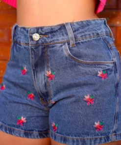 Short jeans desenhado