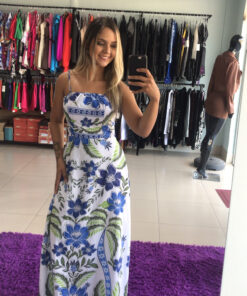 Vestido longo encanto fechado